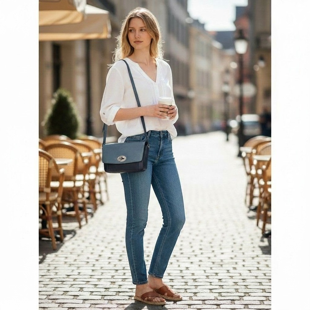 Patricia Nash Blue Leather Crossbody Bag‎ Turn Lock Two Tone Navy NWT
